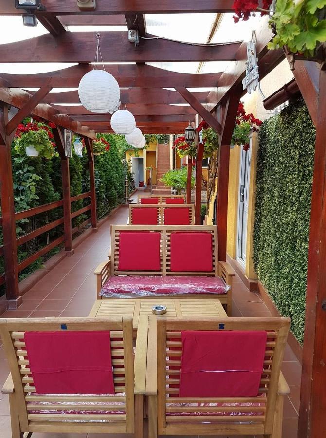 Vila Floarea Etiquette Costinești Kültér fotó